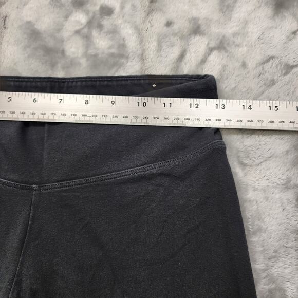 PINK Victoria's Secret Yoga Pants Womens S Black Red White Fair Isle Snowflake - Picture 5 of 9